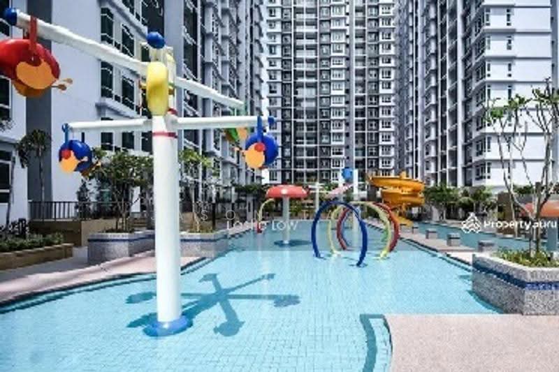 Pangsapuri untuk Dijual di Tun Perak - Jason Tang - Pool - PropertyGuru.com.my