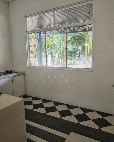 Bungalow House untuk Dijual di Valencia (Sungai Buloh) - Pinky Choong - Kitchen - PropertyGuru.com.my