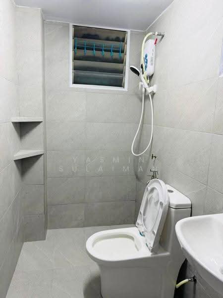 Flat for Sale at Permata Fadason - Yasmin Sulaiman - Bathroom - PropertyGuru.com.my