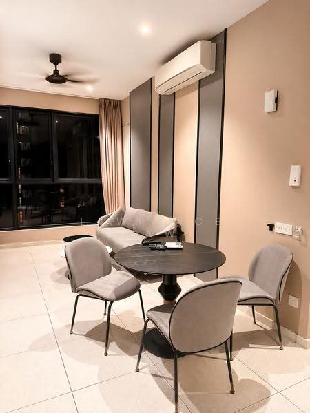 Kediaman Servis untuk Disewa di Millerz Square Serviced Residence - Lawrence Law - Living Room - PropertyGuru.com.my