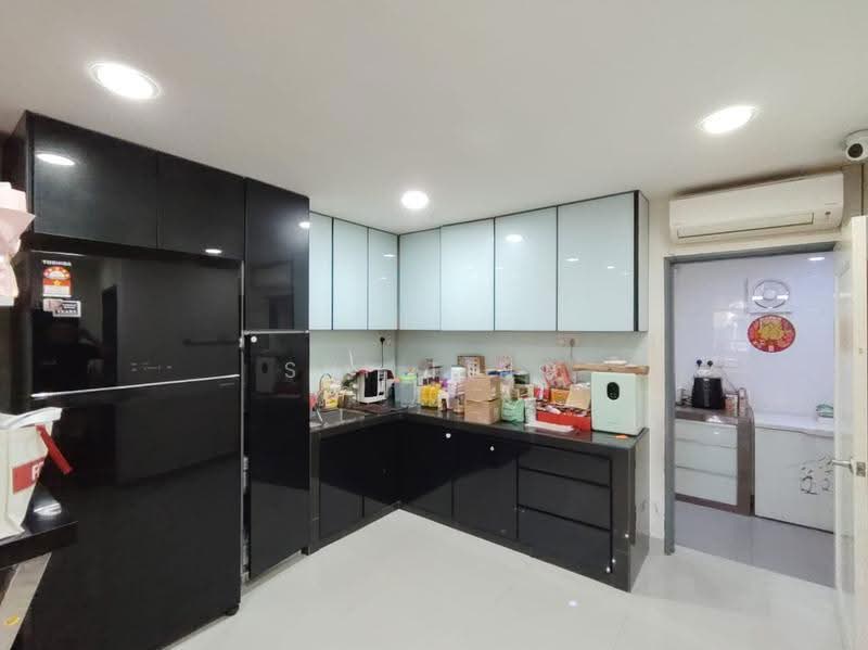 Rumah Teres 2-Tingkat untuk Dijual di Taman Impian Emas (Skudai) - Shi Ting - Kitchen - PropertyGuru.com.my