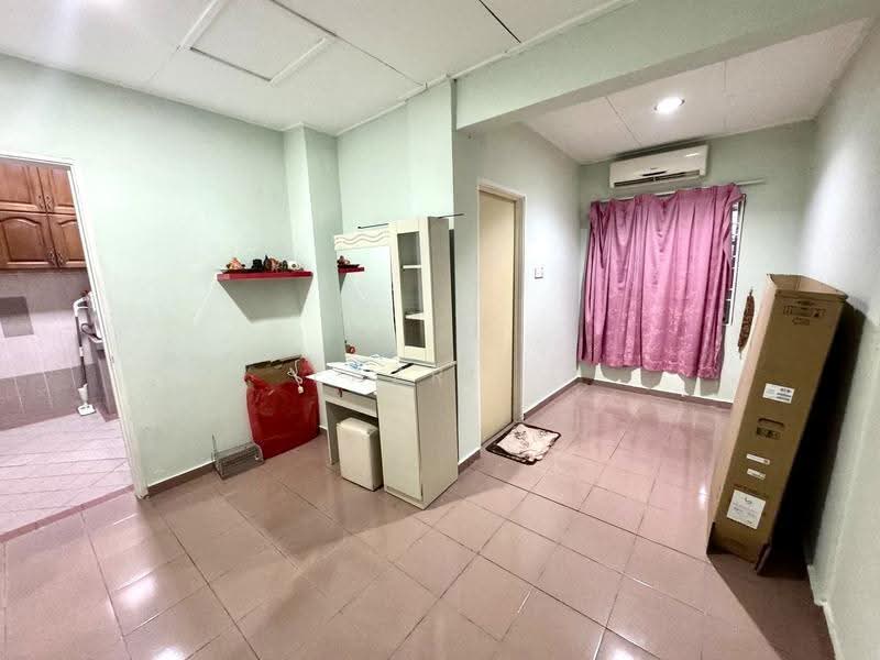 Rumah Teres 2-Tingkat untuk Dijual di Bandar Baru Bangi (Selangor) - Fazri . - Interior - PropertyGuru.com.my