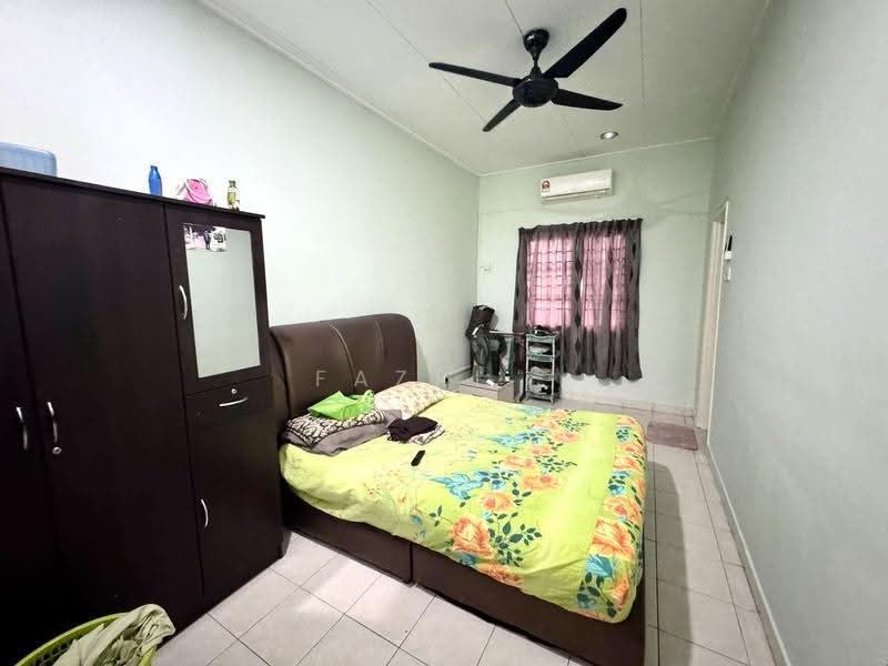Rumah Teres 2-Tingkat untuk Dijual di Bandar Baru Bangi (Selangor) - Fazri . - Bedroom - PropertyGuru.com.my