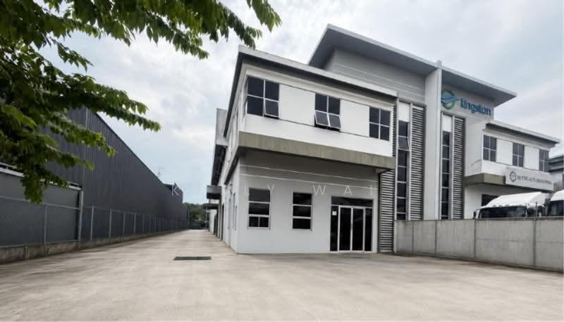 Cluster Factory for Sale in Taman Desa Cemerlang (Ulu Tiram) - Kelly Wai - Exterior - PropertyGuru.com.my