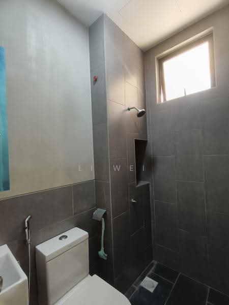 2-storey Terraced House for Rent in Bandar Pulai Jaya (Kulai) - Li Wei - Bathroom - PropertyGuru.com.my