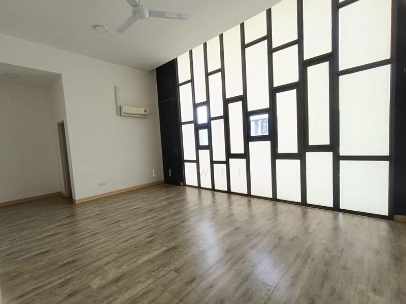 2-storey Terraced House for Rent in Bandar Pulai Jaya (Kulai) - Li Wei - Living Room - PropertyGuru.com.my