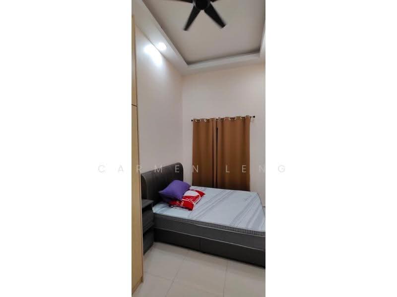 Kediaman Servis untuk Disewa di One Equine - Carmen Leng - Bedroom - PropertyGuru.com.my