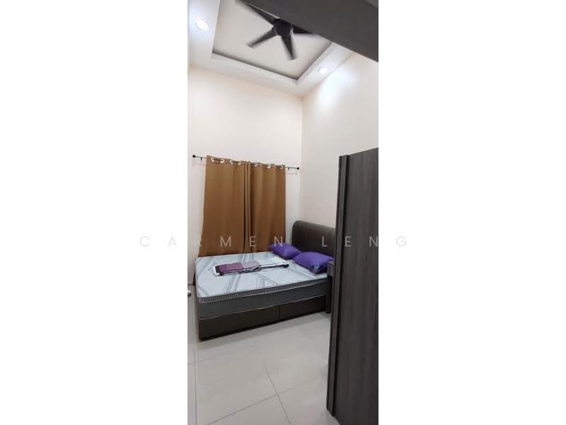 Kediaman Servis untuk Disewa di One Equine - Carmen Leng - Bedroom - PropertyGuru.com.my