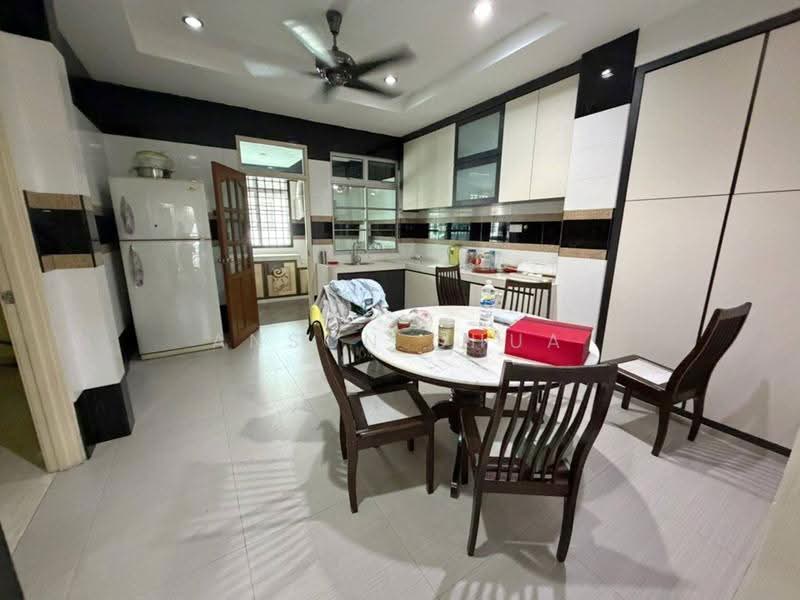 Rumah Teres 2.5-Tingkat untuk Disewa di Taman Gaya (Ulu Tiram) - Anson Chua - Kitchen - PropertyGuru.com.my