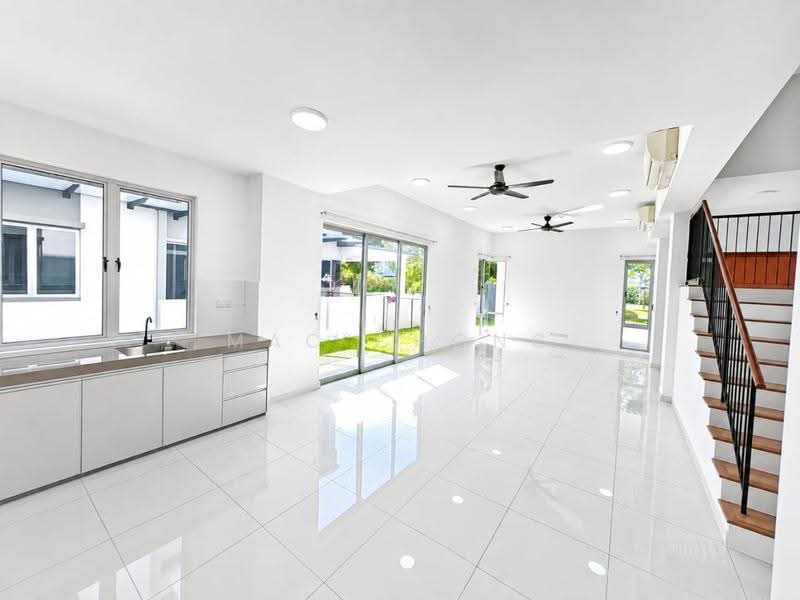 Semi-Detached House for Sale in Tropicana Heights (Kajang) - Mac Chong - Living Room - PropertyGuru.com.my