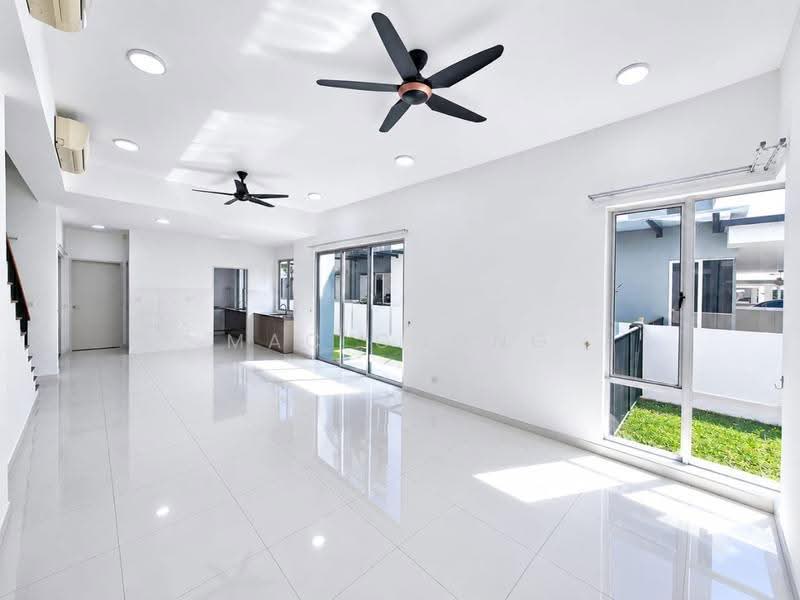 Semi-Detached House for Sale in Tropicana Heights (Kajang) - Mac Chong - Living Room - PropertyGuru.com.my