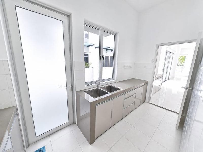 Semi-Detached House for Sale in Tropicana Heights (Kajang) - Mac Chong - Kitchen - PropertyGuru.com.my