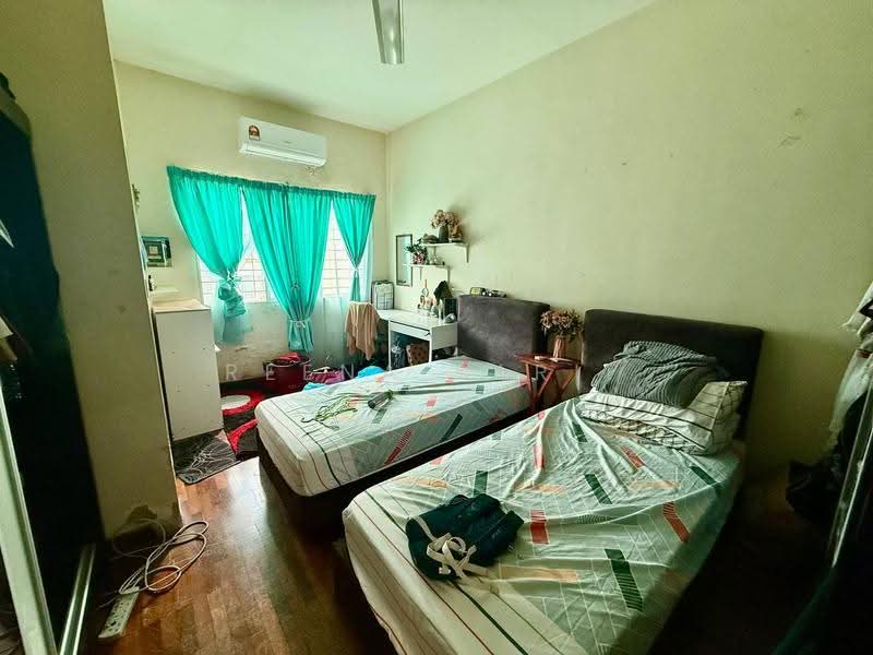 2.5-storey Terraced House for Sale in End Lot Superlink 2.5 Storey Taman Sering Ukay (Ampang) - Reena Sarif - PropertyGuru.com.my