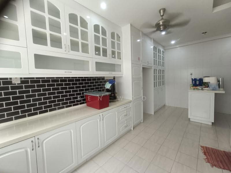 2.5-storey Terraced House for Sale in Taman Meranti Jaya (Puchong) - Ben Woo - Kitchen - PropertyGuru.com.my