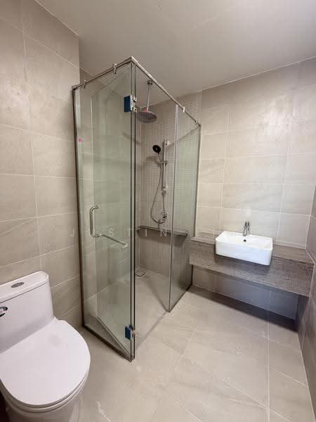 Service Residence for Rent at Edelweiss @ Tropicana Gardens - Justin Lim - Bathroom - PropertyGuru.com.my