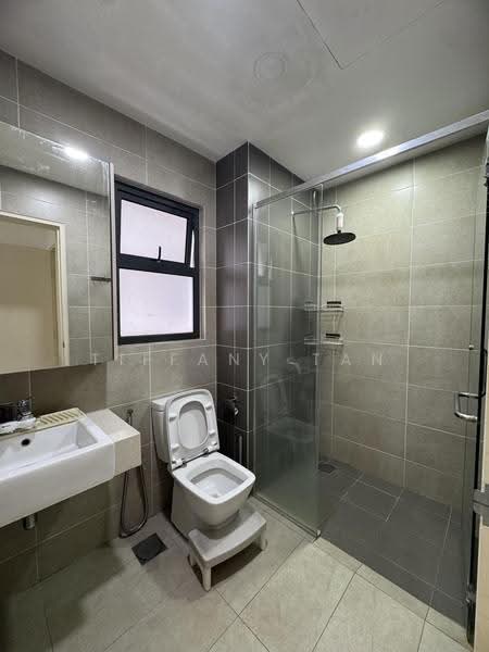 Kondominium untuk Disewa di Lakeville Residence - Tiffany Tan - Bathroom - PropertyGuru.com.my