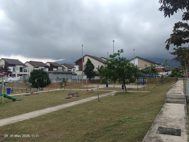 Bungalow House for Sale in Senawang (Negeri Sembilan) - Khairul Idzwan - Exterior - PropertyGuru.com.my