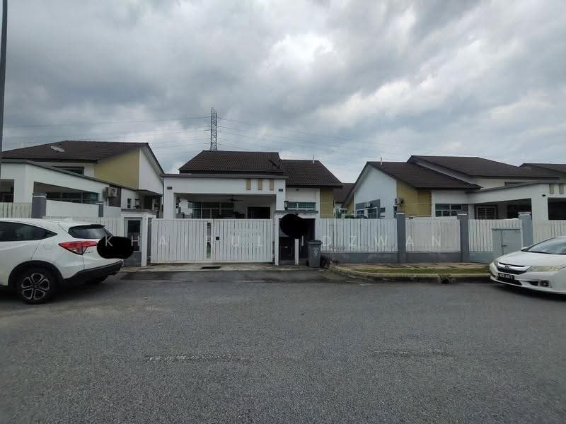Bungalow House for Sale in Senawang (Negeri Sembilan) - Khairul Idzwan - Exterior - PropertyGuru.com.my