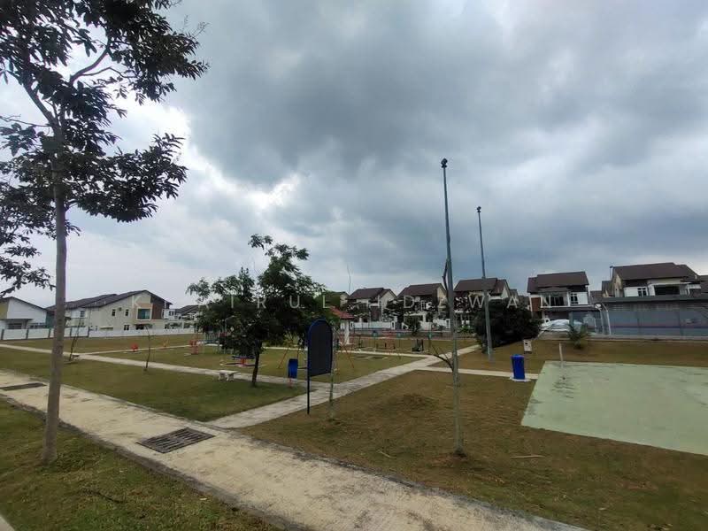 Bungalow House for Sale in Senawang (Negeri Sembilan) - Khairul Idzwan - Exterior - PropertyGuru.com.my