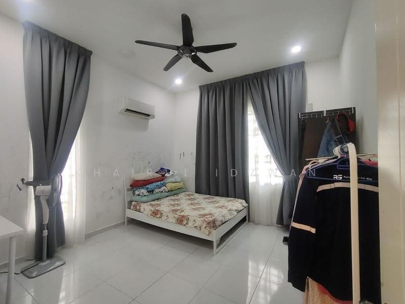Bungalow House for Sale in Senawang (Negeri Sembilan) - Khairul Idzwan - Bedroom - PropertyGuru.com.my