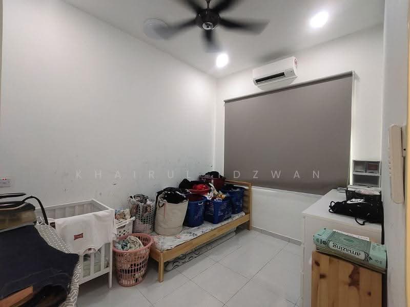 Bungalow House for Sale in Senawang (Negeri Sembilan) - Khairul Idzwan - Bedroom - PropertyGuru.com.my
