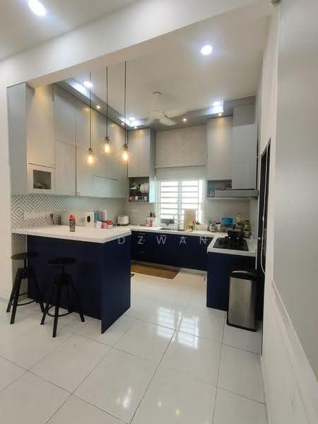 Bungalow House for Sale in Senawang (Negeri Sembilan) - Khairul Idzwan - Kitchen - PropertyGuru.com.my