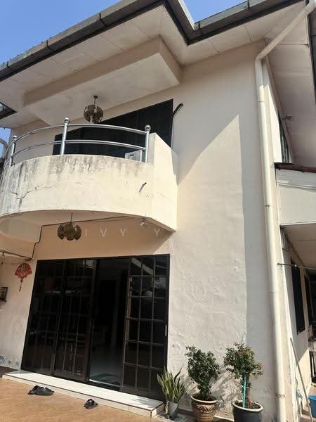 2-storey Terraced House for Sale in Kampung Cempaka Sari (Ipoh) - Ivy Yong - Exterior - PropertyGuru.com.my