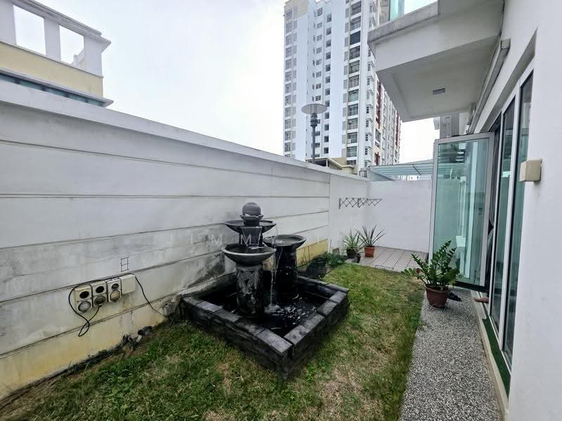 Zero-Lot Bungalow for Sale in Puchong (Selangor) - Jimmy Toh - PropertyGuru.com.my