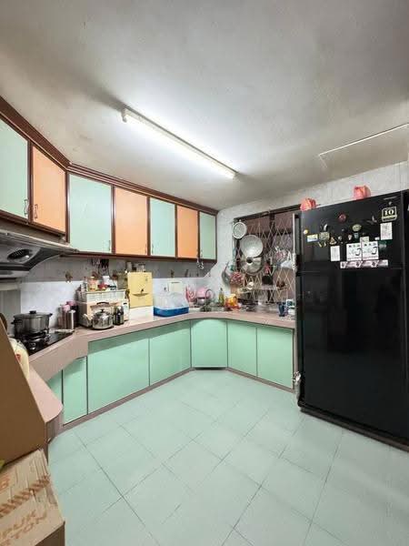 2-storey Terraced House for Sale in Taman Pelangi (Johor Bahru) - Coco Lee - Kitchen - PropertyGuru.com.my