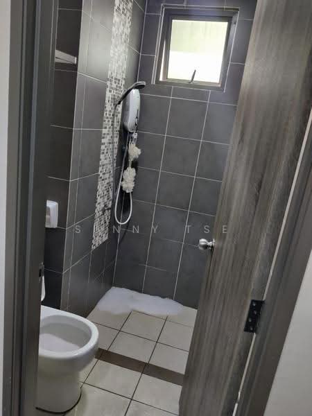 Kondominium untuk Dijual di Tree Sparina - Sunny Tse - Bathroom - PropertyGuru.com.my