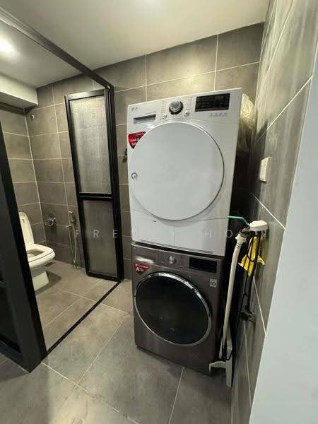 Kondominium untuk Disewa di Empire Damansara (Empire SOHO 2) - Freddy Ho - Bathroom - PropertyGuru.com.my