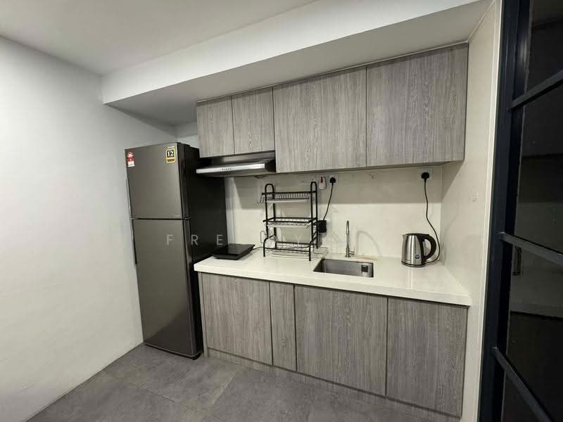 Kondominium untuk Disewa di Empire Damansara (Empire SOHO 2) - Freddy Ho - Kitchen - PropertyGuru.com.my