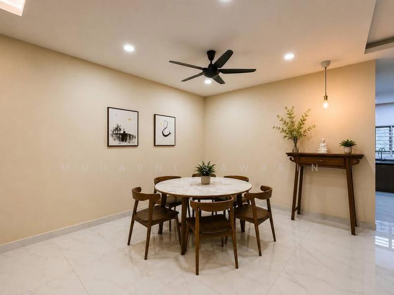 Rumah Teres 2-Tingkat untuk Dijual di Seksyen 23 (Shah Alam) - muharni sawarin - Dining Room - PropertyGuru.com.my