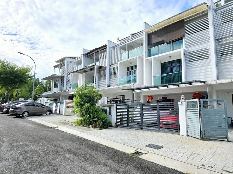 Rumah Teres 3-Tingkat untuk Dijual di Kinrara Residence (Puchong) - SUNNY YONG - PropertyGuru.com.my