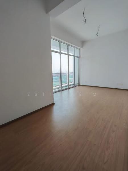 Kondominium untuk Dijual di Nautical Bay - Esther Sim - Living Room - PropertyGuru.com.my