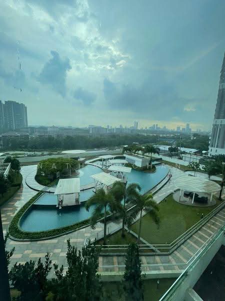 Kediaman Servis untuk Dijual di Crescent Bay Suites (Teluk Bayu) - Nathan Chan - Exterior - PropertyGuru.com.my