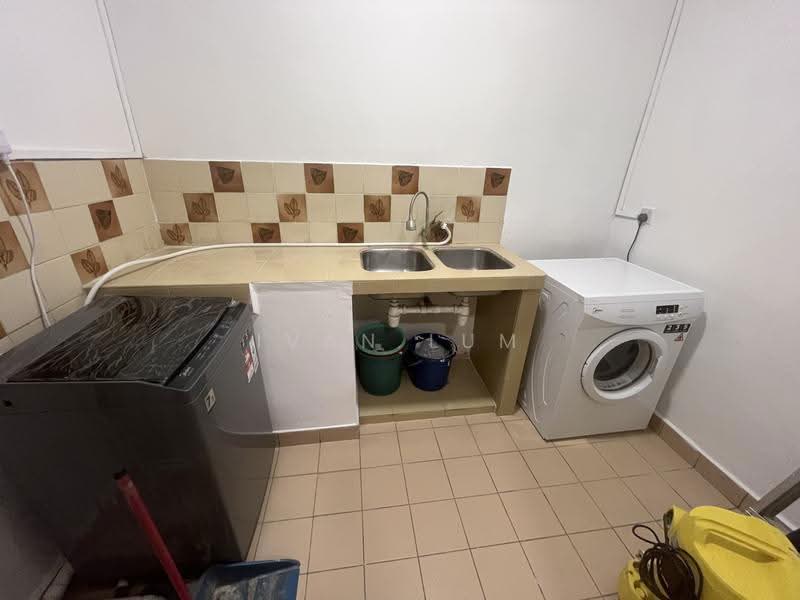 Condominium for Rent at Puncak Damansara - Ivan Lum - Kitchen - PropertyGuru.com.my