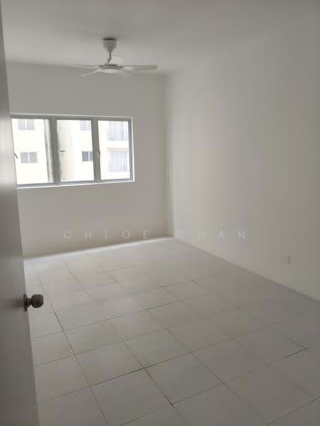 Kondominium untuk Disewa di Residensi Sateria - Chloe Chan - Interior - PropertyGuru.com.my