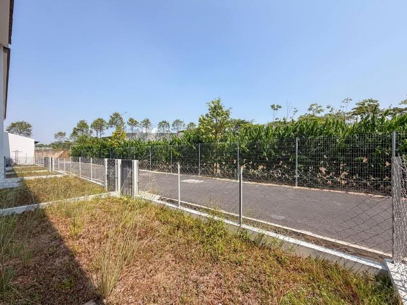 Rumah Teres 2-Tingkat untuk Dijual di Sepang (Selangor) - Izzat Zamros - Exterior - PropertyGuru.com.my
