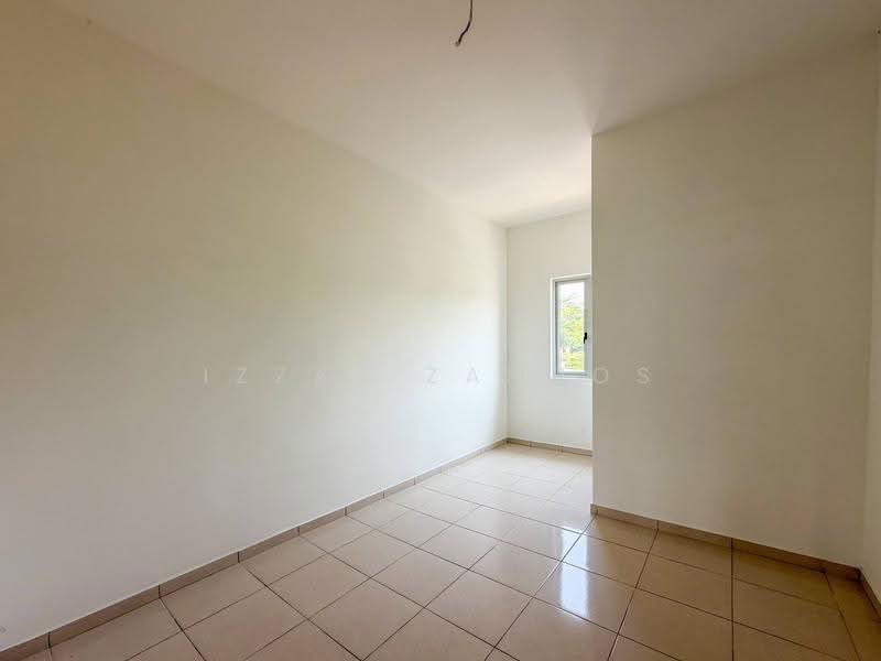 Rumah Teres 2-Tingkat untuk Dijual di Sepang (Selangor) - Izzat Zamros - Interior - PropertyGuru.com.my