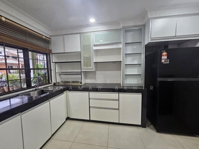 2-storey Terraced House for Rent in Presint 8 (Putrajaya) - Mokhtar Bin Mohamad Akhir - Kitchen - PropertyGuru.com.my