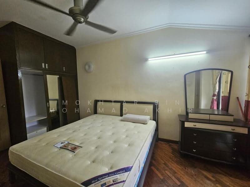 2-storey Terraced House for Rent in Presint 8 (Putrajaya) - Mokhtar Bin Mohamad Akhir - Bedroom - PropertyGuru.com.my