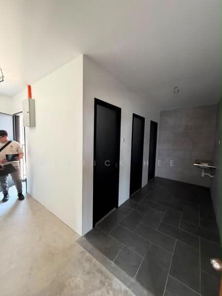 Kilang untuk Disewa di Taman Kapar Permai (Kapar) - Derrick Hee - Corridor - PropertyGuru.com.my