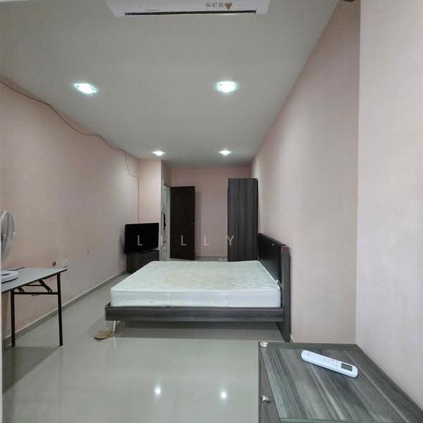 2-storey Terraced House for Sale in Sungai Ara (Penang) - Lilly . - Bedroom - PropertyGuru.com.my
