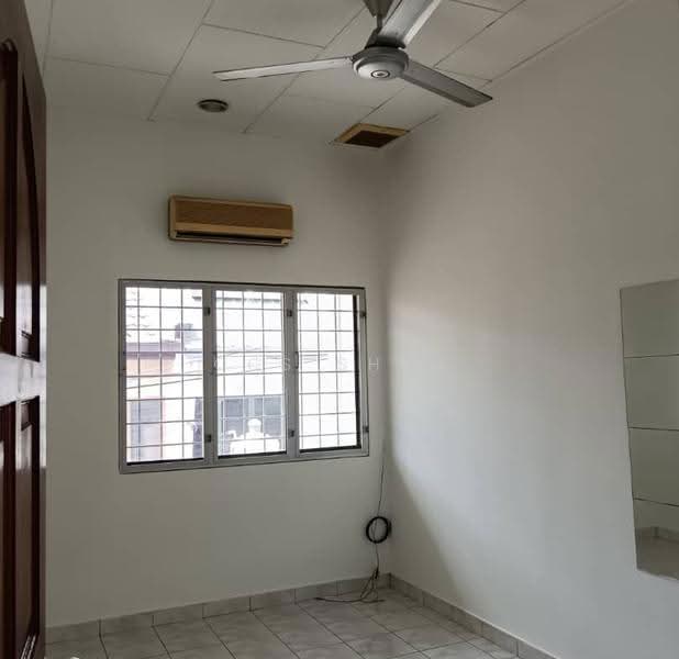 2-storey Terraced House for Rent in Taman Sea (Petaling Jaya) - CCS Shan - PropertyGuru.com.my
