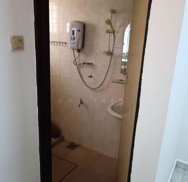 2-storey Terraced House for Rent in Taman Sea (Petaling Jaya) - CCS Shan - PropertyGuru.com.my