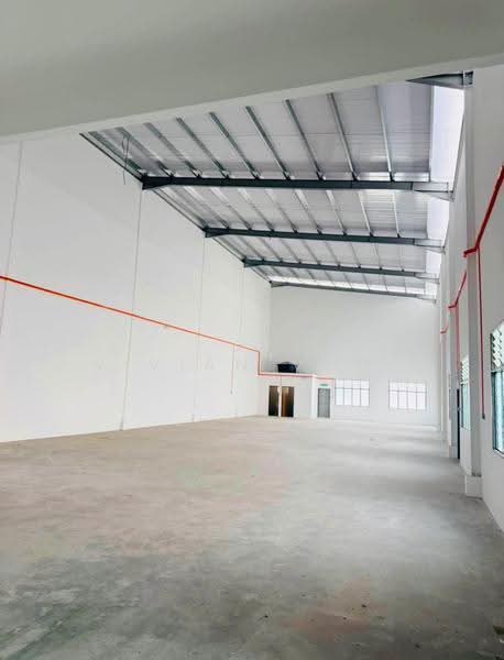 Semi-D Factory for Rent in Ipoh (Perak) - Vivian Vooi - Interior - PropertyGuru.com.my