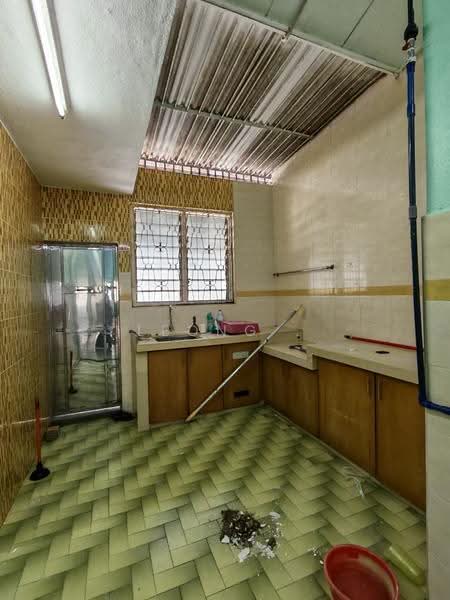 Rumah Teres 1-Tingkat untuk Disewa di Jelutong (Penang) - Leong . - Kitchen - PropertyGuru.com.my
