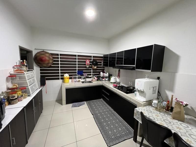 Kondominium untuk Dijual di Ameera Residence - Evan Chan - Kitchen - PropertyGuru.com.my