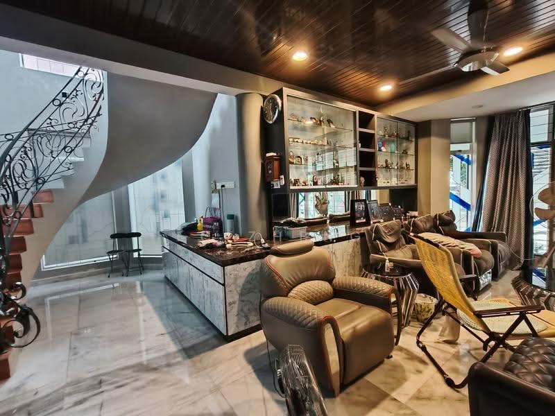 Bungalow House untuk Dijual di Pulau Tikus (Penang) - EC Zheng - Living Room - PropertyGuru.com.my